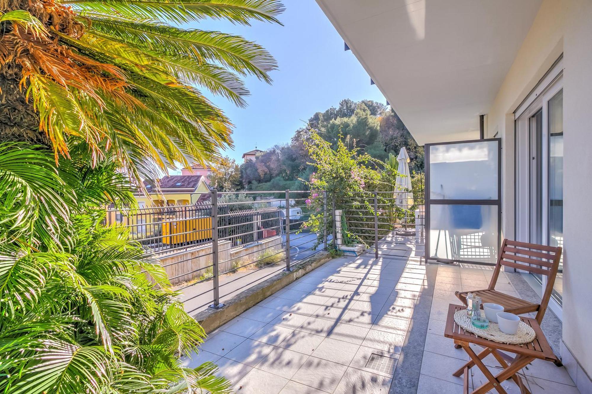 Beachy Vibes- 900M From The Beach - Happy Rentals Andora Екстер'єр фото